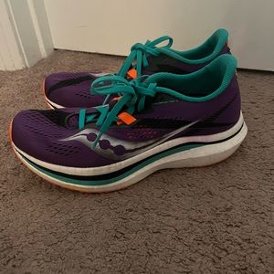 Saucony Endorphin Pro 2 women’s 8.5